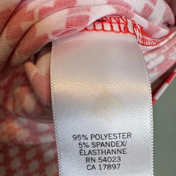 Banana Republic Women’s Sleeveless XS V- neck with Tie in‎ the front - Picture 5 of 5